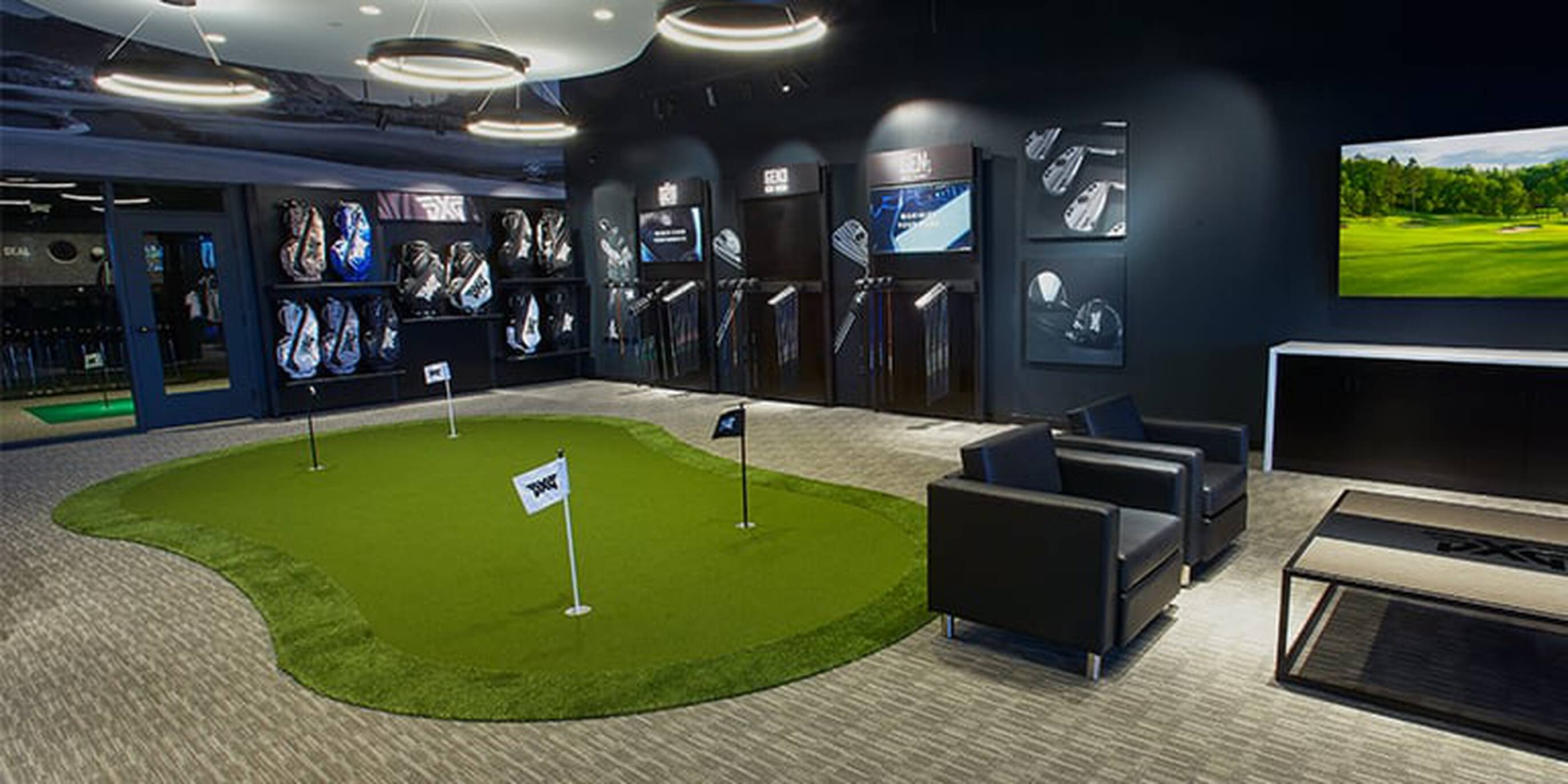 Detroit PXG Store Putting Green