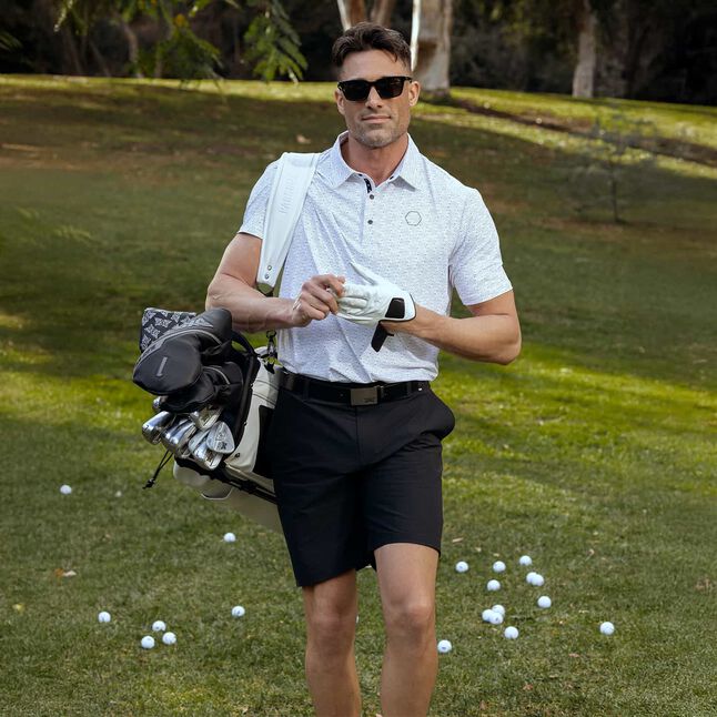GOLF SHORTS